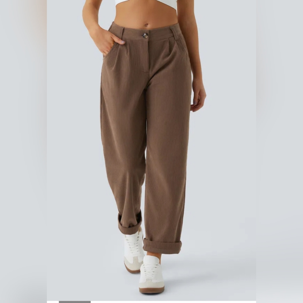 HALARA Brown Pleated Trousers Relaxed Fit